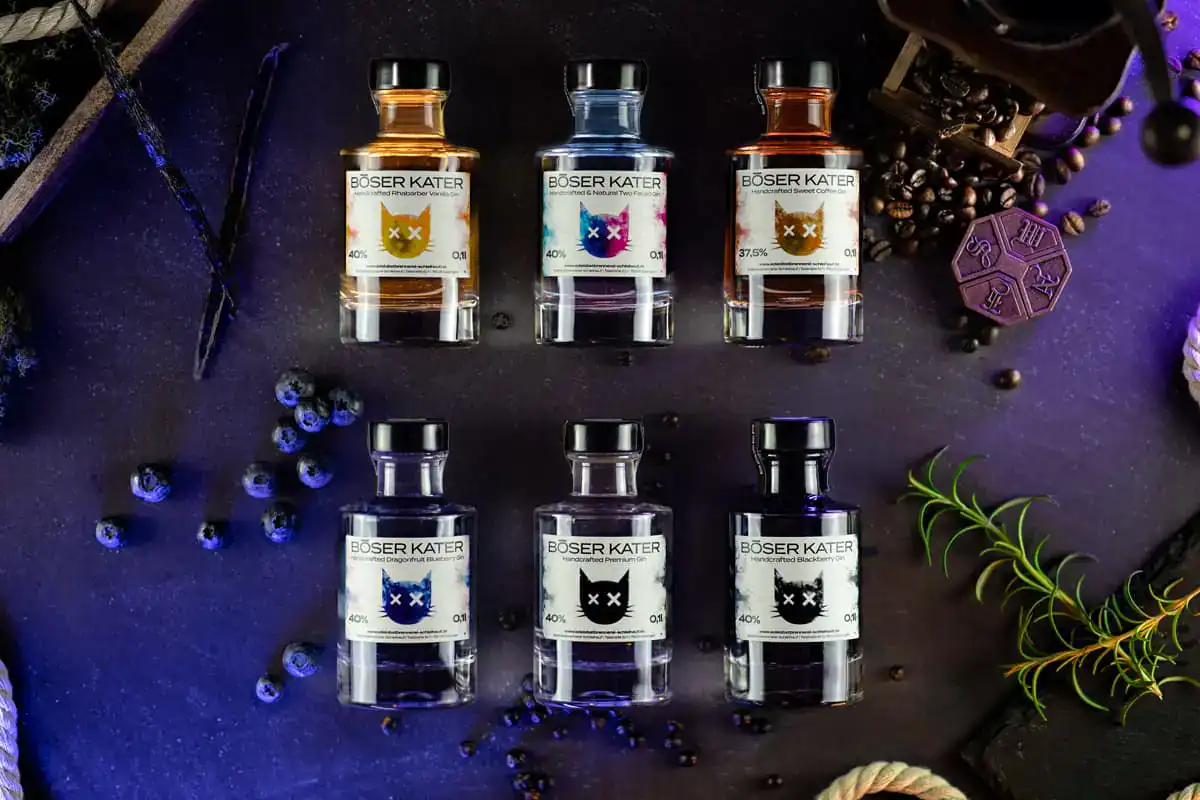 Böser Kater Miniaturflaschen